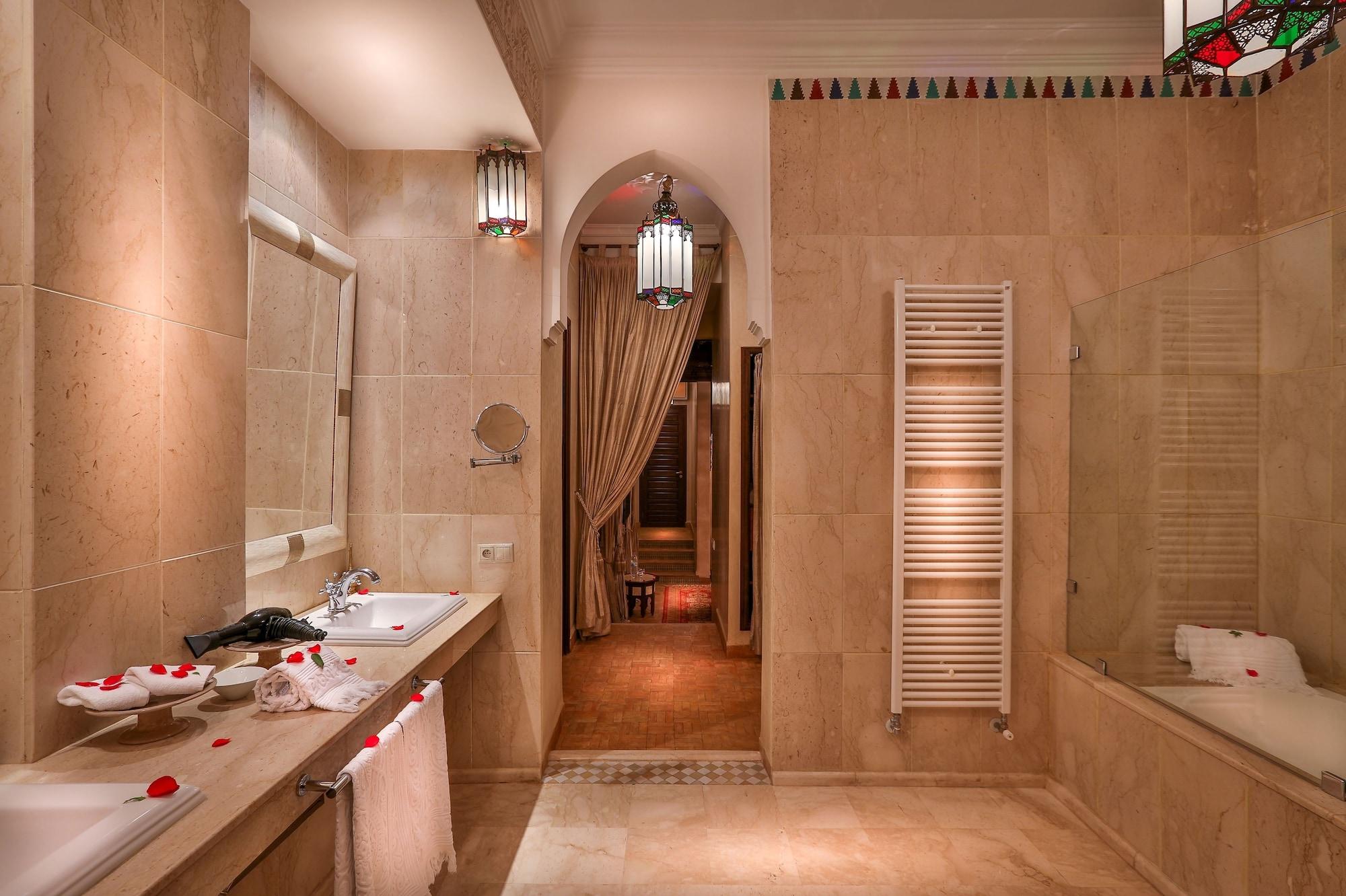 Riad Kniza Marakeş Dış mekan fotoğraf Bathroom