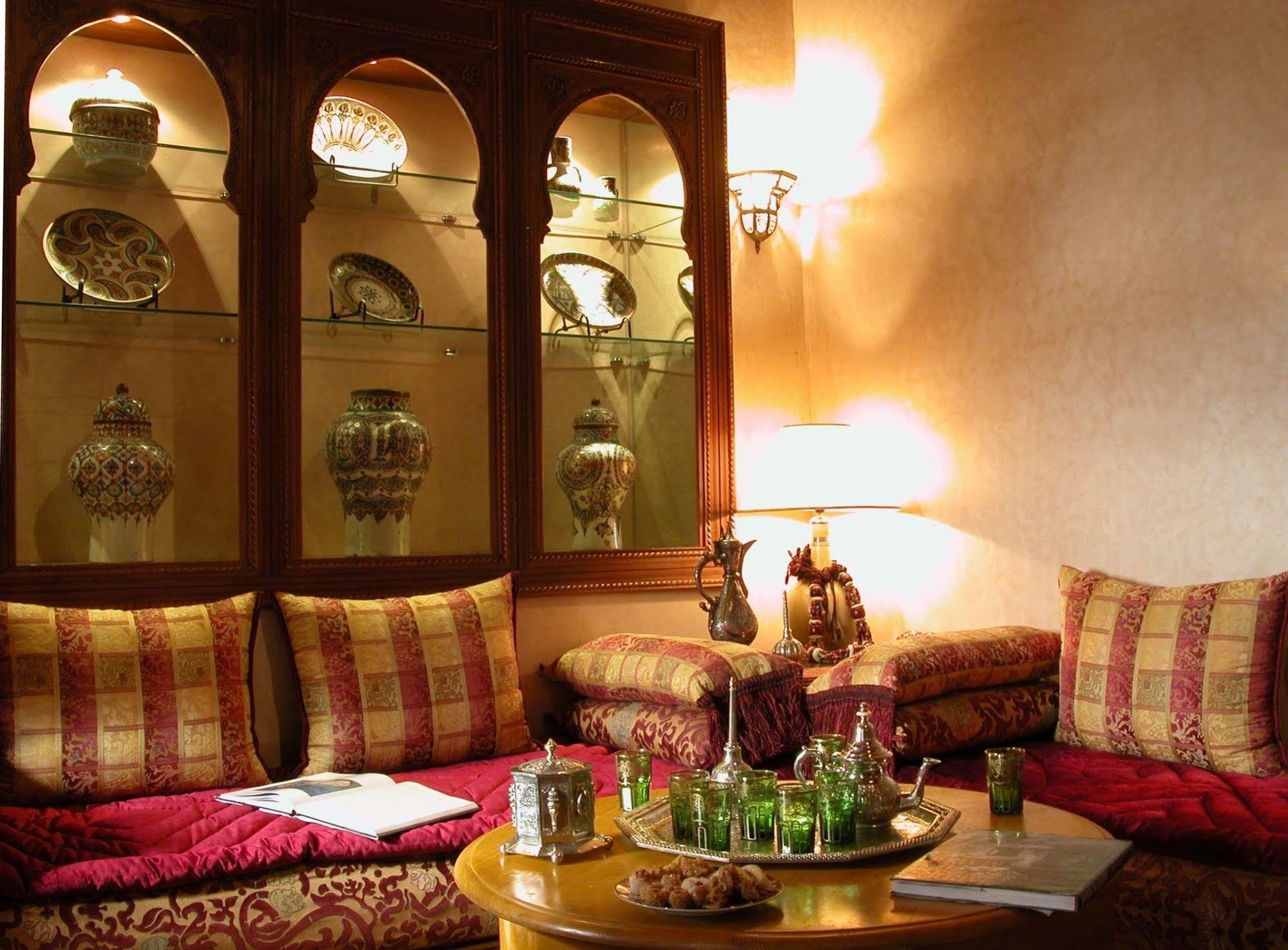 Riad Kniza Marakeş Dış mekan fotoğraf A Moroccan interior