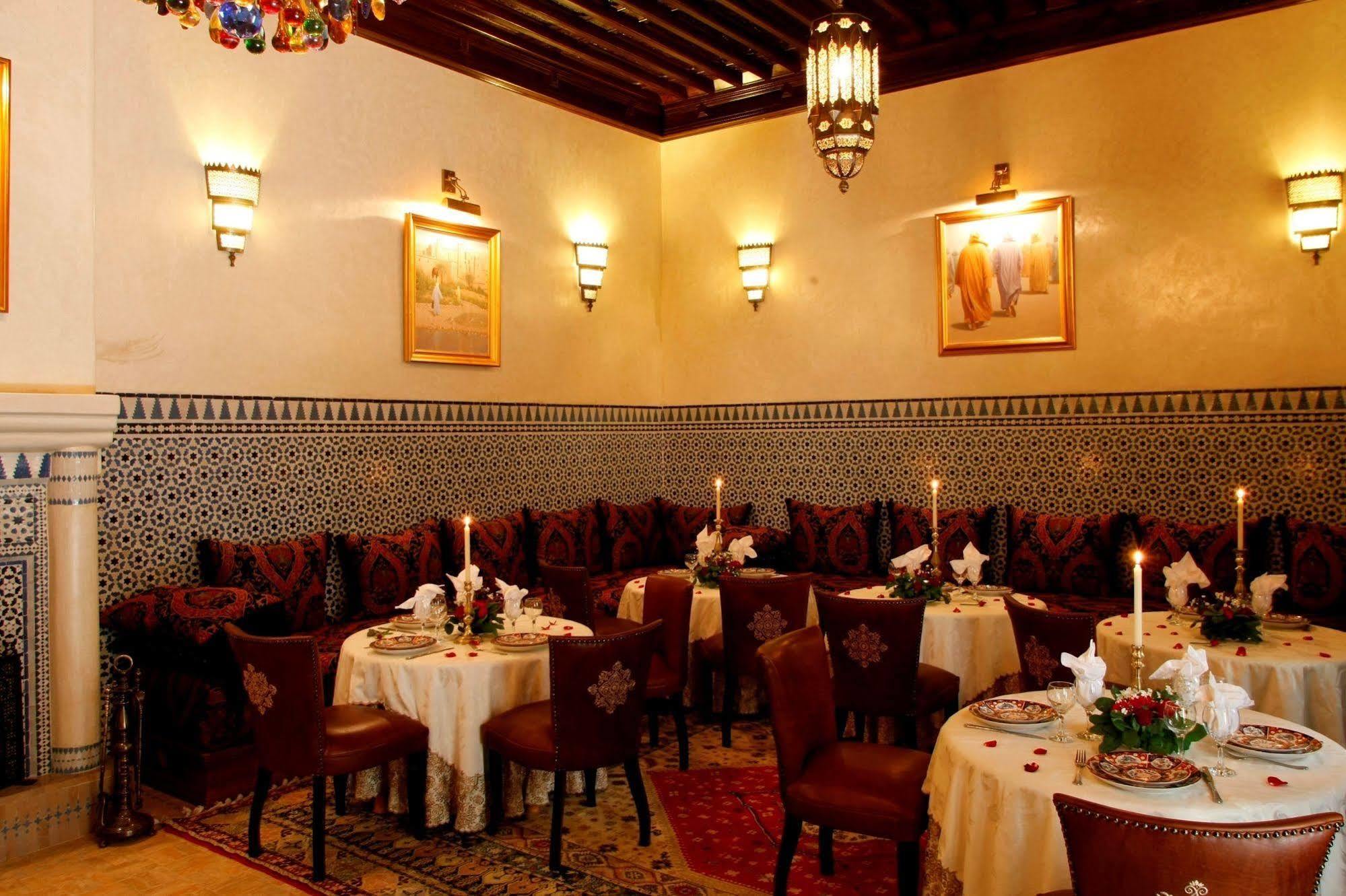 Riad Kniza Marakeş Dış mekan fotoğraf Restaurant in Marrakech